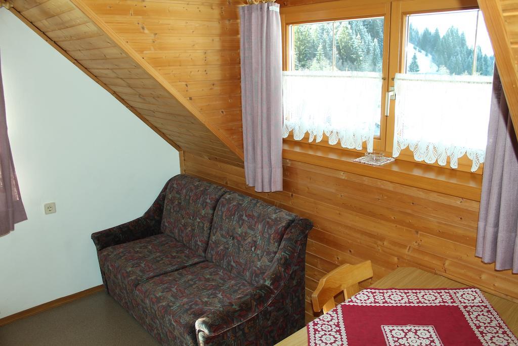 Appartement Pension Grasser Bad Kleinkirchheim Exterior photo