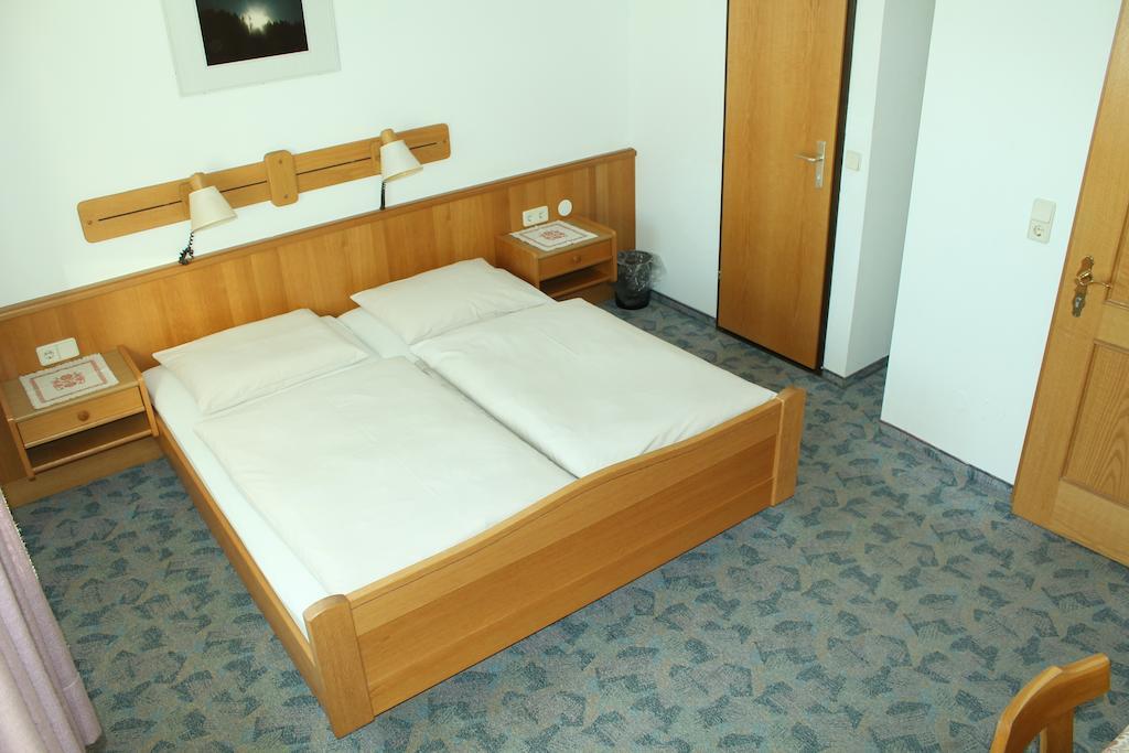Appartement Pension Grasser Bad Kleinkirchheim Exterior photo